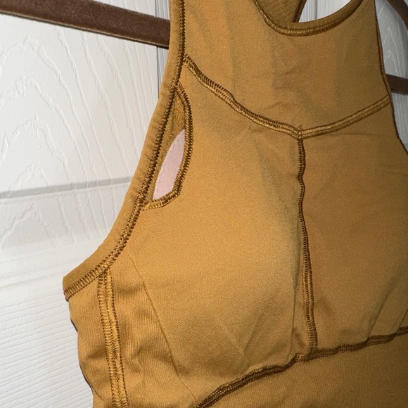 Lululemon Padded Sports Bra - Picture 5 of 7